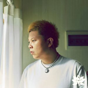 女生裸体××免费视频
