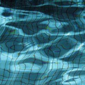 女生裸体××免费视频
